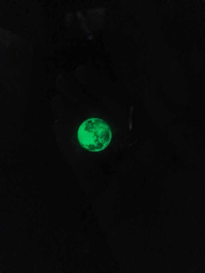 āļøš Sun & Moon Glow Keychain Combo