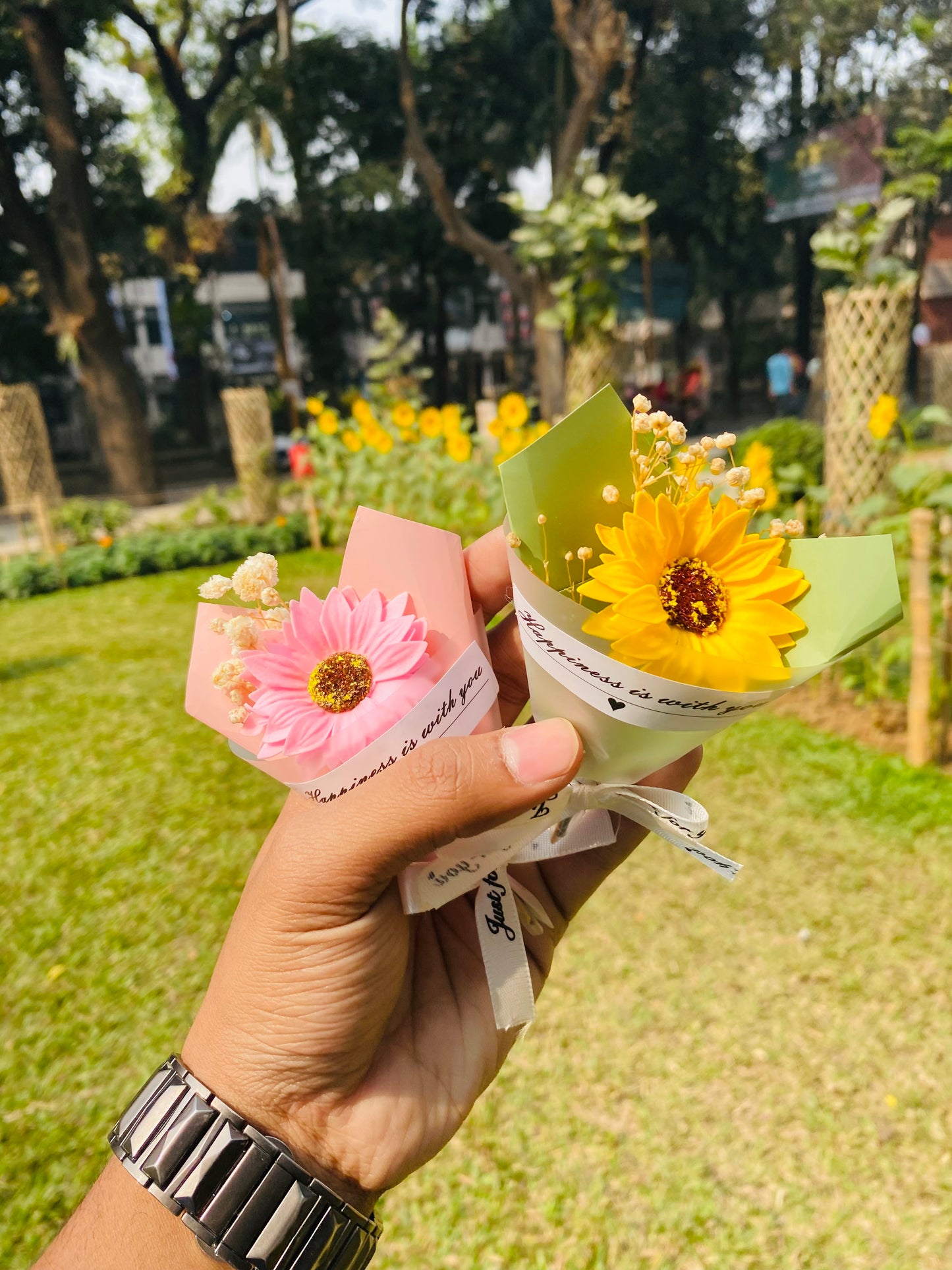 2 Pcs Mini Dry Flower Bouquet Combo